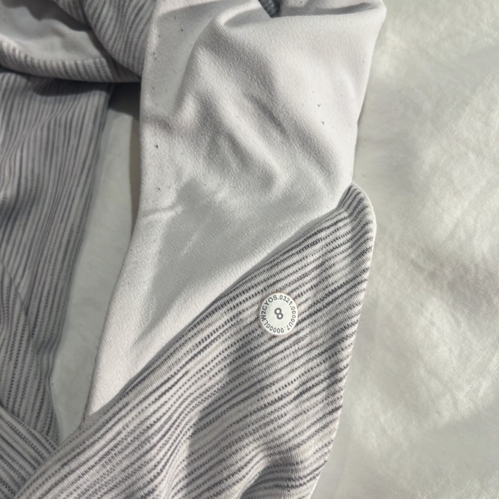 Lululemon Align Bras - Picture 4 of 7